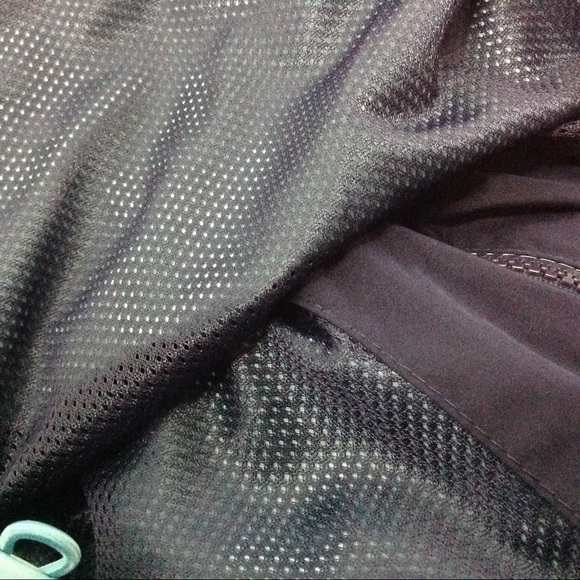 US Polo Assn Rain Jacket Windbreaker Women M - Picture 6 of 6